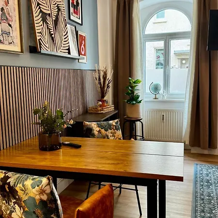 Apartment Noy'z In Der Belebten Neustadt