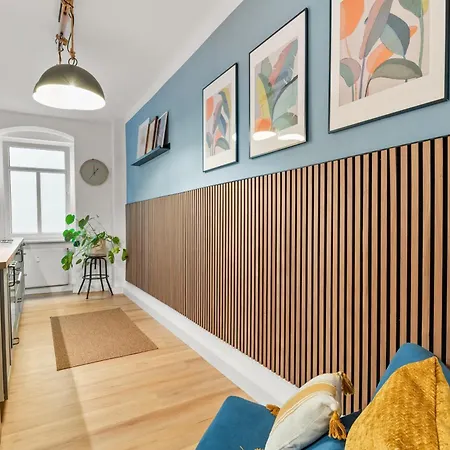 Noy'z In Der Belebten Neustadt Dresden