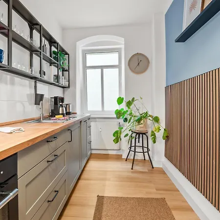 Noy'z In Der Belebten Neustadt Apartman *