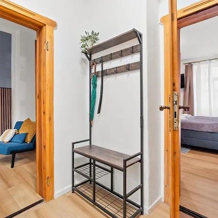 Noy'z In Der Belebten Neustadt Apartman *