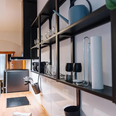 Noy'z In Der Belebten Neustadt Dresden